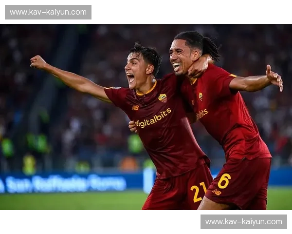 铁血长墙碰撞永恒之光：当克鲁日遇上罗马，不只是足球的较量